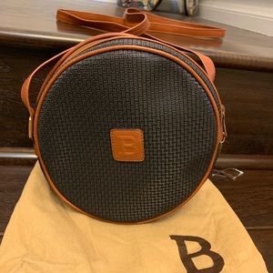 Vintage Bally Round Crossbody bag